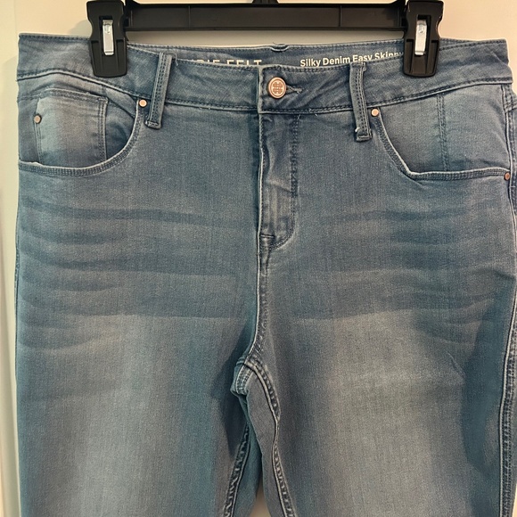 Laurie Felt Silky Denim - Picture 2 of 8